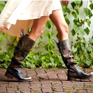 Like New Bed Stu Manchester Tall Boots